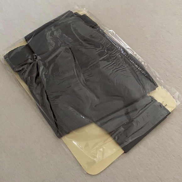 {NWT} Donna Karan New York | Comfort Toners Matte Suede Opaque Pale Grey (M) - Picture 8 of 12